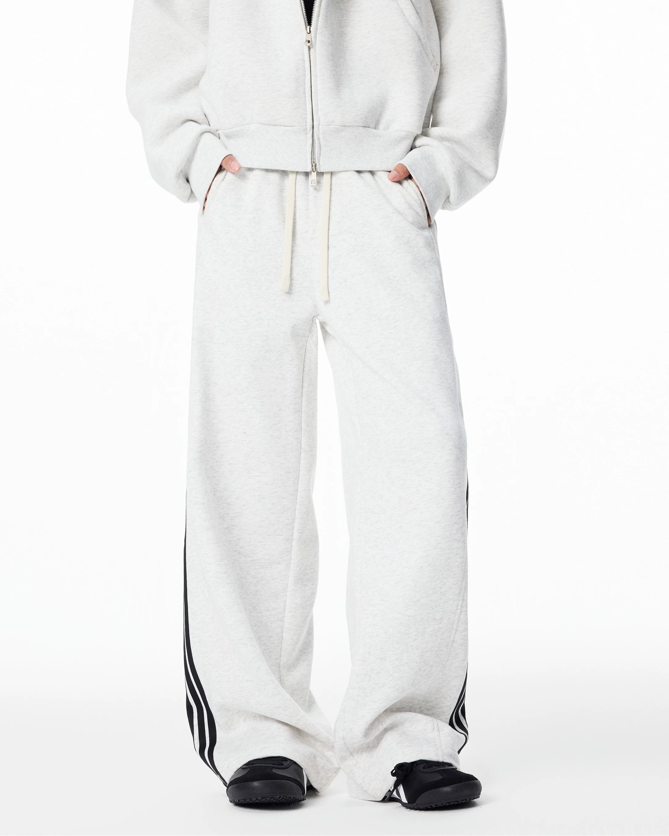 スリーストライプカジュアルスウェットパンツ