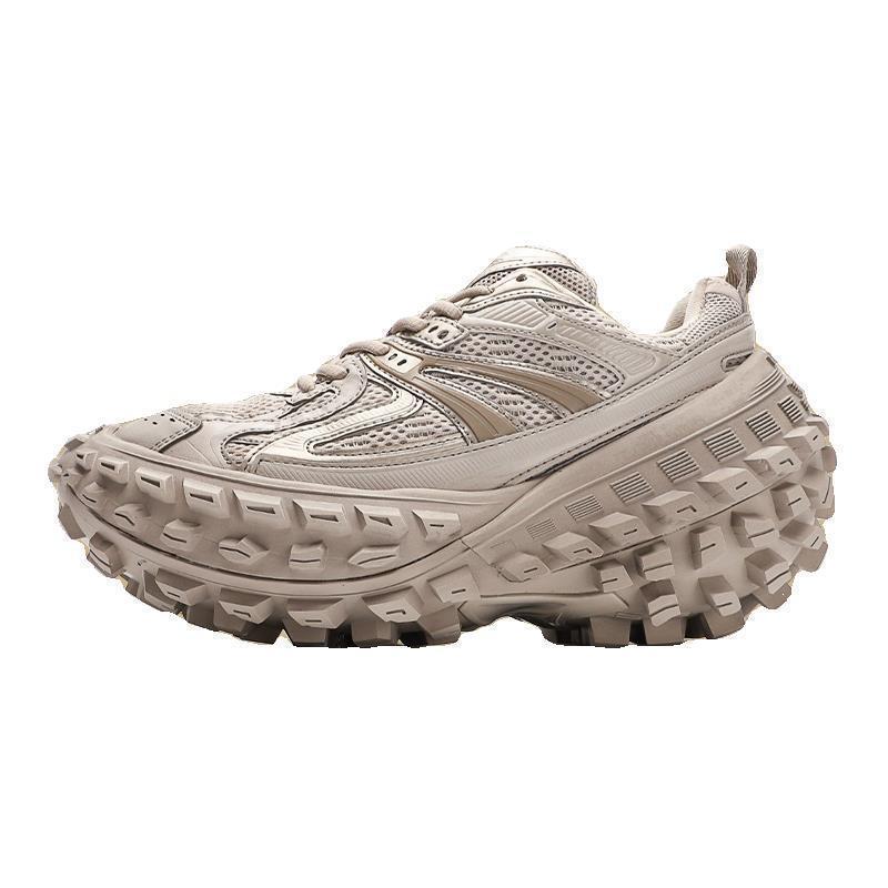 シルエットリフトトレイルスニーカー